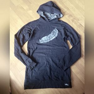 The Escape Movement extra long hoodie size M